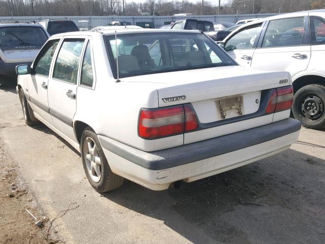 YV1LS5550V1404890 - 1997 VOLVO 850 WHITE photo 3