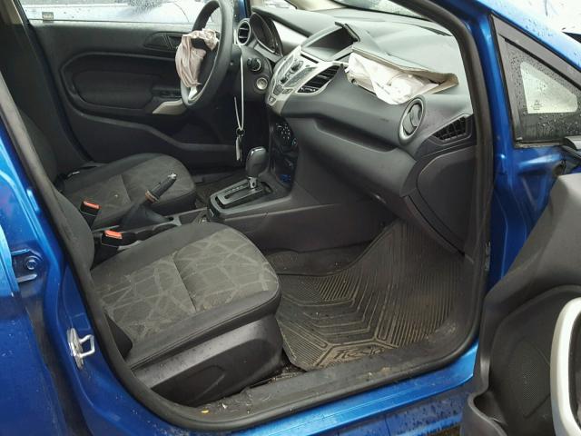 3FADP4BJ5BM231671 - 2011 FORD FIESTA SE BLUE photo 5