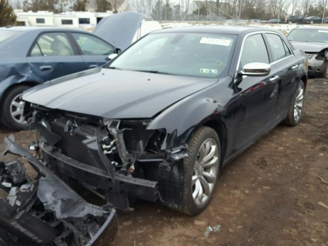 2C3CCAET3GH248413 - 2016 CHRYSLER 300C BLACK photo 2