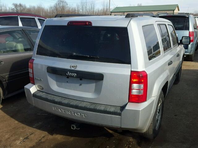 1J4FF28B29D243240 - 2009 JEEP PATRIOT SP SILVER photo 4