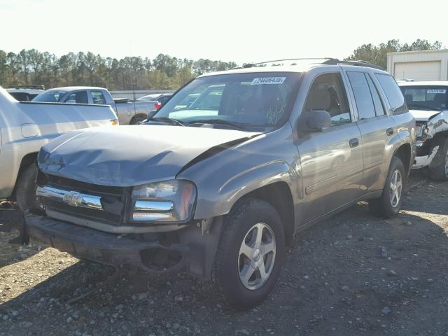 1GNDS13S662283376 - 2006 CHEVROLET TRAILBLAZE BROWN photo 2