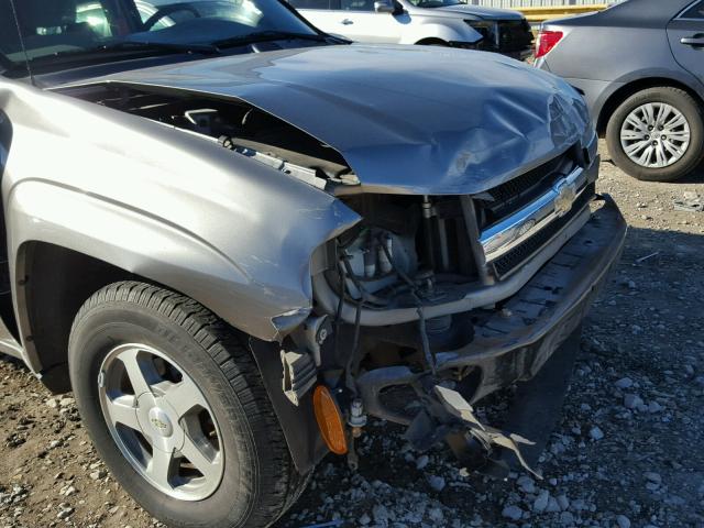 1GNDS13S662283376 - 2006 CHEVROLET TRAILBLAZE BROWN photo 9