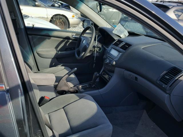 1HGCM56485A112279 - 2005 HONDA ACCORD LX GRAY photo 5