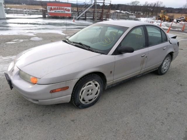 1G8ZK5272YZ207578 - 2000 SATURN SL2 SILVER photo 2