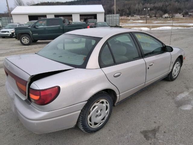 1G8ZK5272YZ207578 - 2000 SATURN SL2 SILVER photo 4