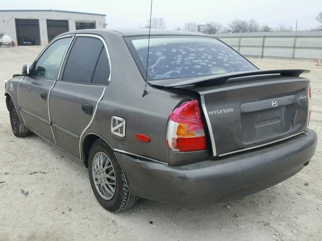 KMHCG45C71U250005 - 2001 HYUNDAI ACCENT GL GRAY photo 3