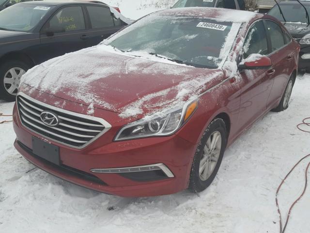 5NPE24AF0FH186211 - 2015 HYUNDAI SONATA SE BURGUNDY photo 2