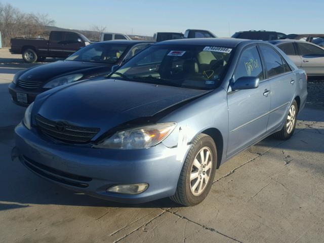 4T1BE32K63U708790 - 2003 TOYOTA CAMRY LE TEAL photo 2