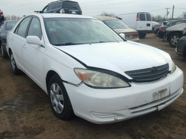 4T1BE32K83U126805 - 2003 TOYOTA CAMRY LE WHITE photo 1