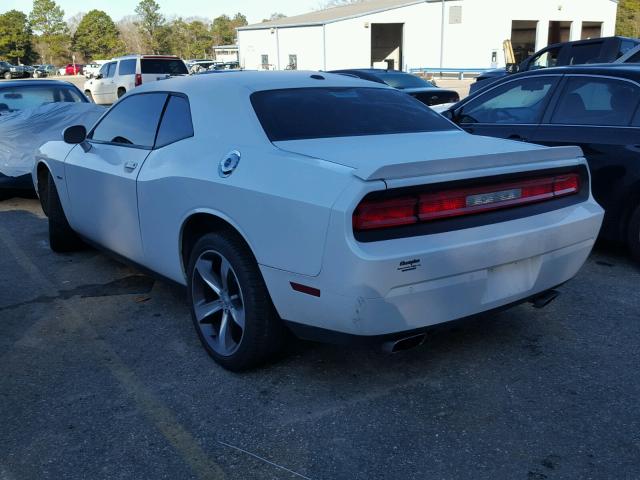 2C3CDYAG2EH293158 - 2014 DODGE CHALLENGER WHITE photo 3