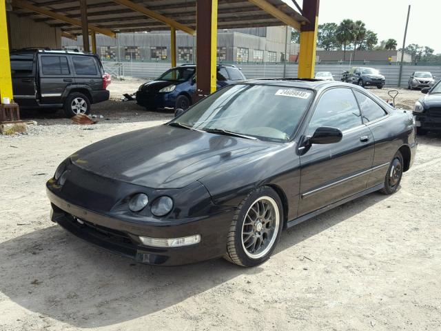 JH4DC4358WS017485 - 1998 ACURA INTEGRA LS BLACK photo 2