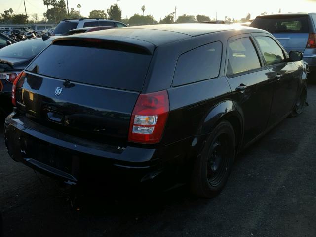 2D4FV47T17H702145 - 2007 DODGE MAGNUM SE BLACK photo 4