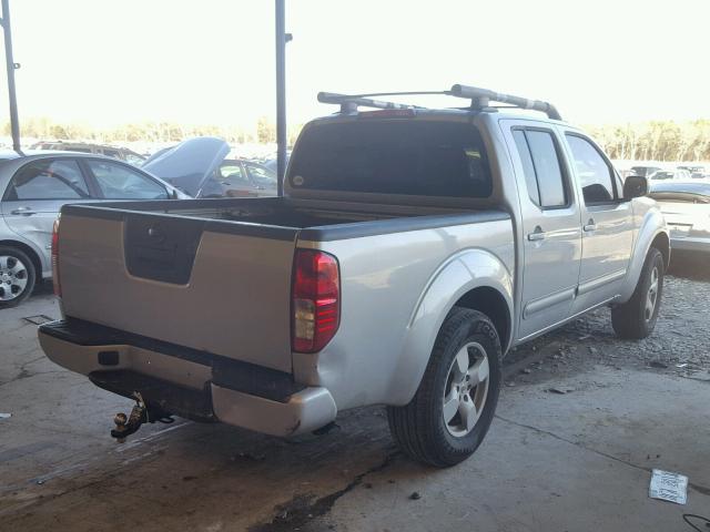 1N6AD07U36C474854 - 2006 NISSAN FRONTIER C SILVER photo 4