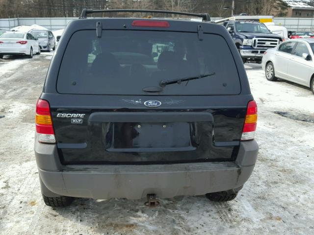 1FMYU04102KC28612 - 2002 FORD ESCAPE XLT BLACK photo 9