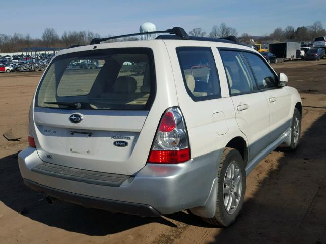 JF1SG67617H703254 - 2007 SUBARU FORESTER 2 WHITE photo 4