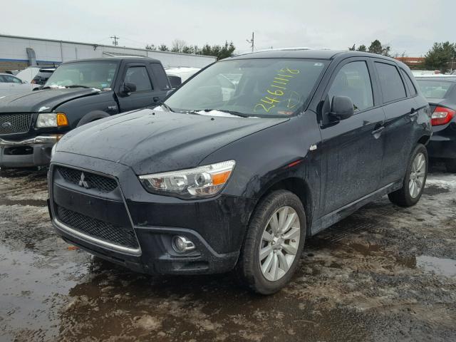 JA4AP4AU0BZ016071 - 2011 MITSUBISHI OUTLANDER BLACK photo 2