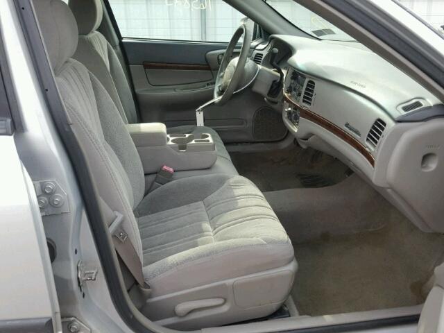 2G1WF52E849278194 - 2004 CHEVROLET IMPALA 银色 照片 5