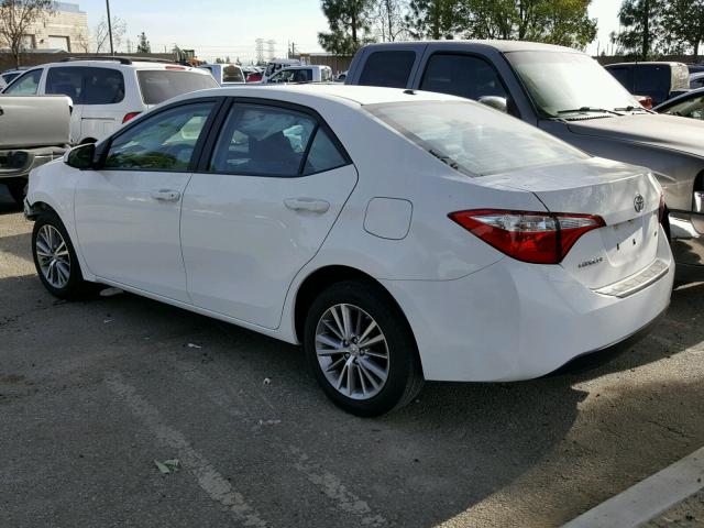 5YFBURHE6FP203796 - 2015 TOYOTA COROLLA L WHITE photo 3