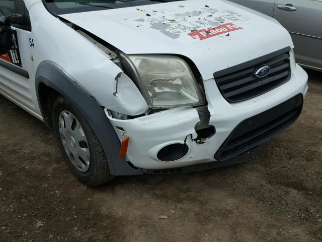 NM0LS6BN4BT056895 - 2011 FORD TRANSIT CO WHITE photo 9