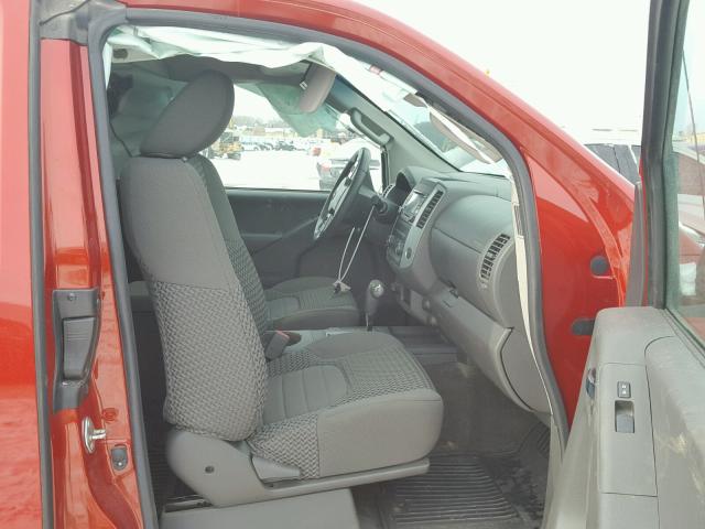 1N6AD0CW5GN795825 - 2016 NISSAN FRONTIER S RED photo 5