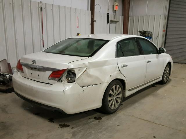 4T1BK3DB0BU384417 - 2011 TOYOTA AVALON BAS 白色 照片 4