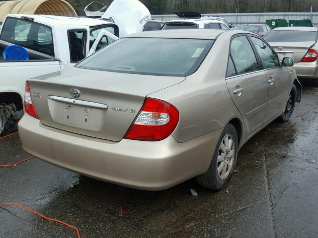 4T1BE30K12U638956 - 2002 TOYOTA CAMRY LE GOLD photo 4