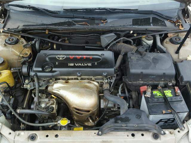 4T1BE30K12U638956 - 2002 TOYOTA CAMRY LE GOLD photo 7