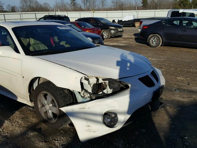 2G2WP552871218896 - 2007 PONTIAC GRAND PRIX WHITE photo 9