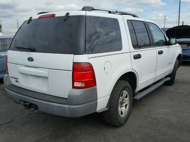 1FMDU62E02ZA48383 - 2002 FORD EXPLORER X WHITE photo 4