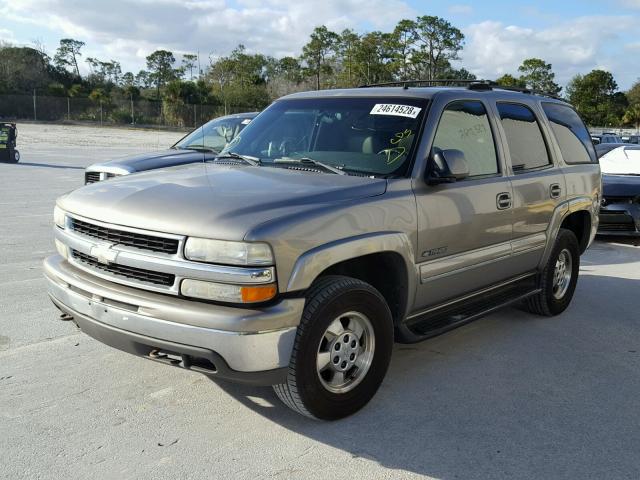 1GNEK13Z62J222143 - 2002 CHEVROLET TAHOE K150 TAN photo 2