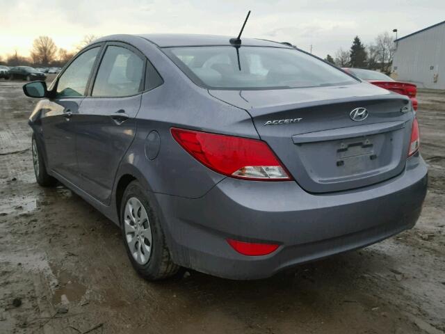 KMHCT4AE4GU135812 - 2016 HYUNDAI ACCENT SE GRAY photo 3