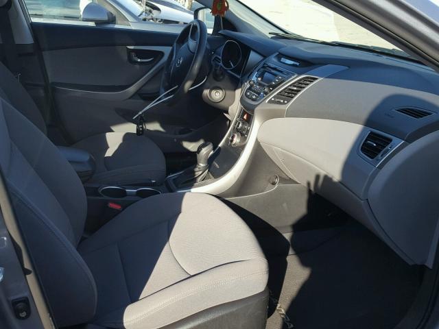 KMHDH4AE7GU491709 - 2016 HYUNDAI ELANTRA SE GRAY photo 5