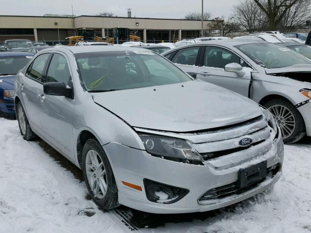 3FAHP0GA8BR141498 - 2011 FORD FUSION S SILVER photo 1