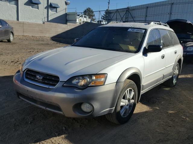 4S4BP61C057333714 - 2005 SUBARU LEGACY OUT WHITE photo 2