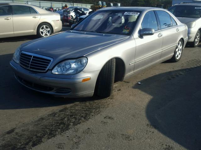 WDBNG83J64A400616 - 2004 MERCEDES-BENZ S 430 4MAT SILVER photo 2