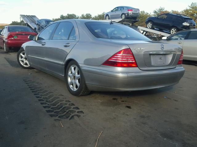 WDBNG83J64A400616 - 2004 MERCEDES-BENZ S 430 4MAT SILVER photo 3