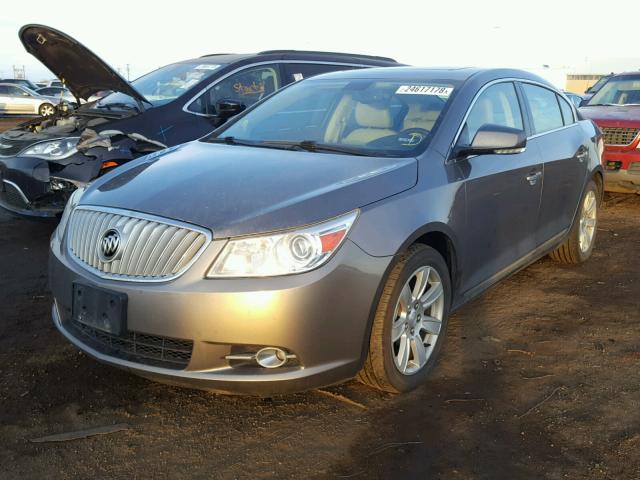 1G4GD5EG4AF252060 - 2010 BUICK LACROSSE C TAN photo 2