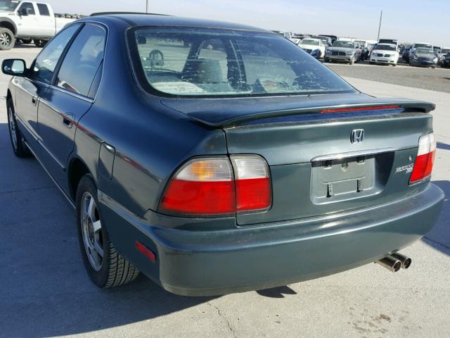 1HGCD5554VA224877 - 1997 HONDA ACCORD EX GREEN photo 3