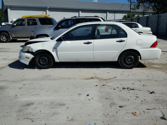 JA3AJ26E22U008790 - 2002 MITSUBISHI LANCER ES WHITE photo 10