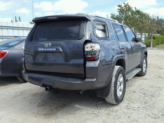 JTEZU5JR0F5093776 - 2015 TOYOTA 4RUNNER SR GRAY photo 4