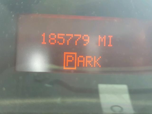 2G2WP552261124964 - 2006 PONTIAC GRAND PRIX Gümüş foto 8