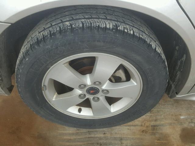 2G2WP552261124964 - 2006 PONTIAC GRAND PRIX Gümüş foto 9