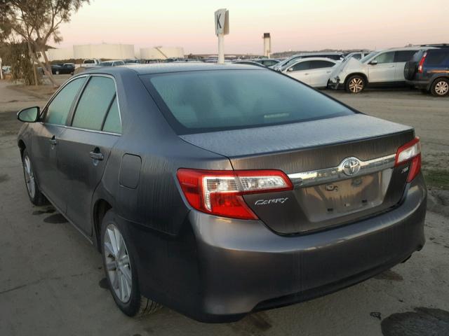 4T4BF1FK4DR310464 - 2013 TOYOTA CAMRY L GRAY photo 3