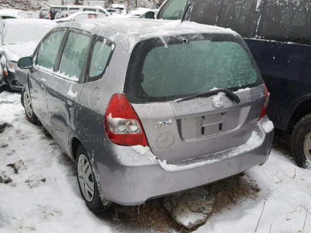 JHMGD38428S009034 - 2008 HONDA FIT SILVER photo 3