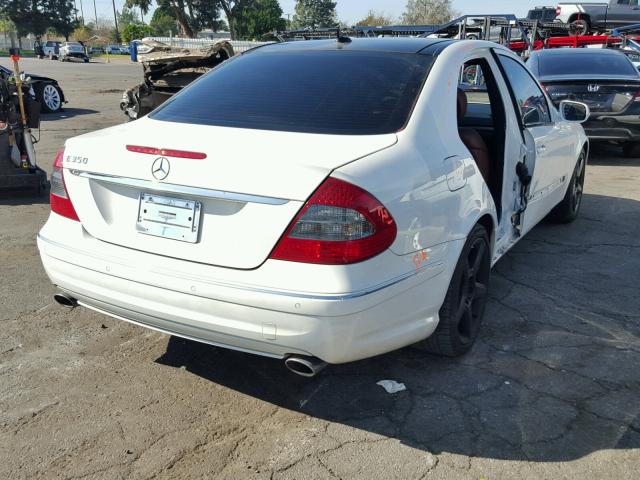 WDBUF56X89B415844 - 2009 MERCEDES-BENZ E 350 WHITE photo 4