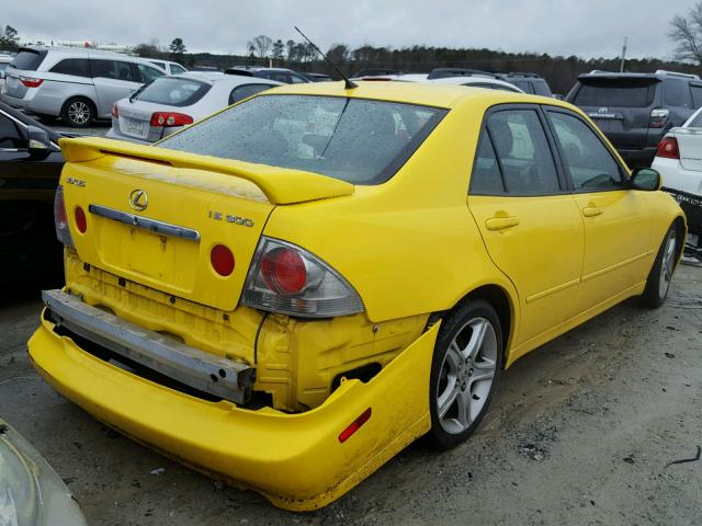 JTHBD182X10012729 - 2001 LEXUS IS 300 YELLOW photo 4