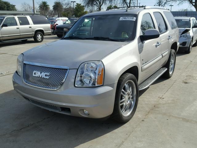 1GKFK63817J385067 - 2007 GMC YUKON DENA TAN photo 2