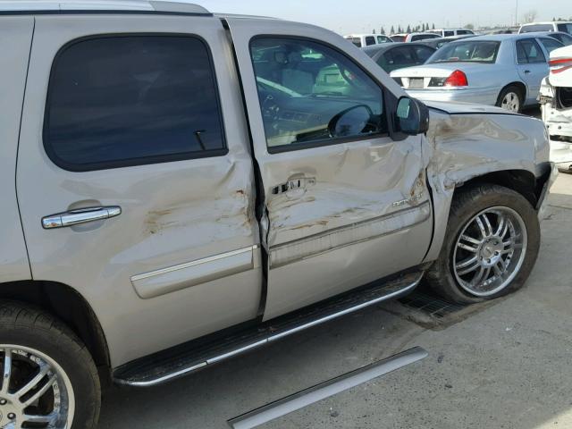 1GKFK63817J385067 - 2007 GMC YUKON DENA TAN photo 9