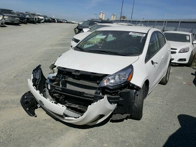 KNADM4A33G6698811 - 2016 KIA RIO LX Սպիտակ լուսանկար 2