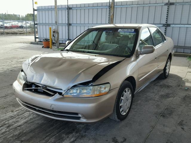 1HGCG56401A061460 - 2001 HONDA ACCORD LX GOLD photo 2